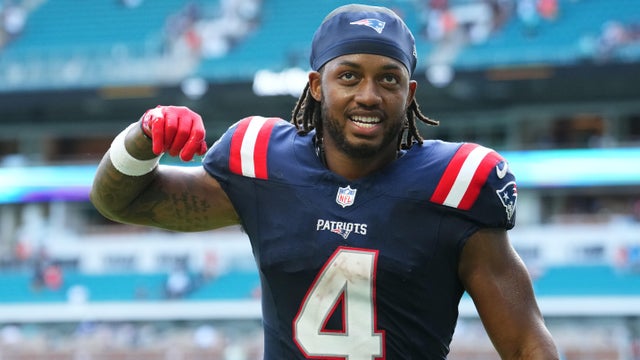 New England Patriots v Miami Dolphins 