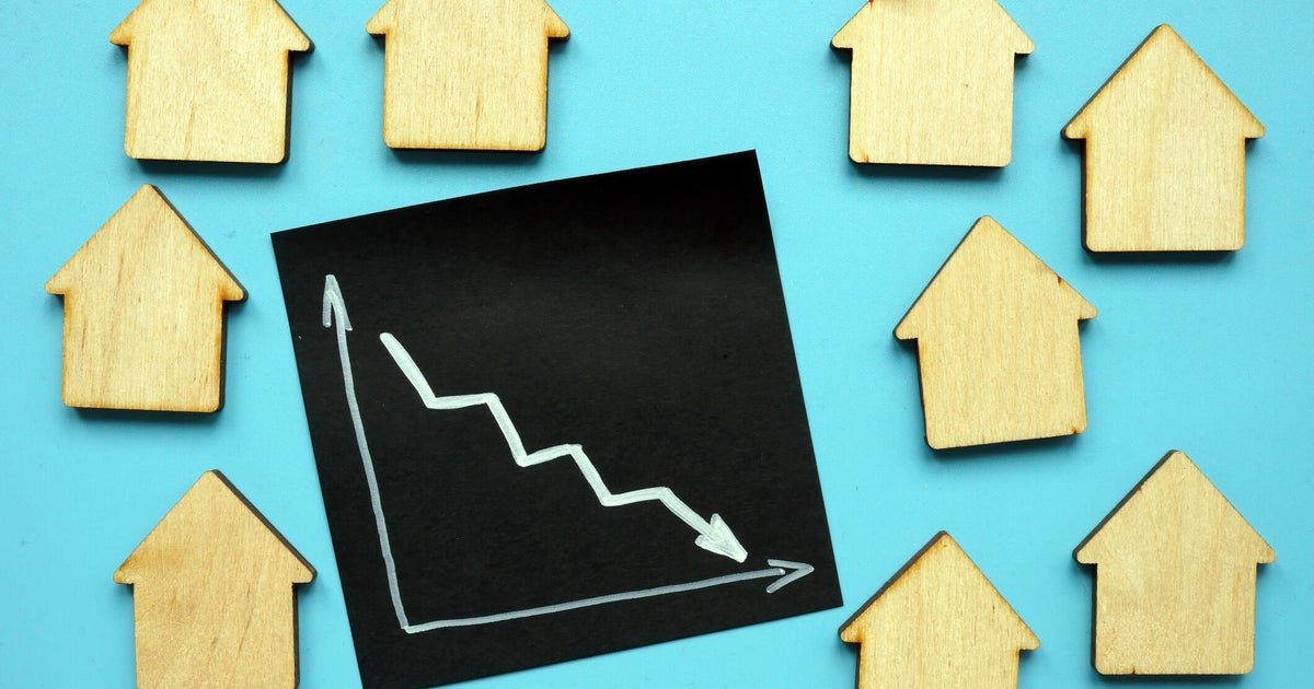Mortgage rates are at their lowest point in years. Here's when they could fall again.