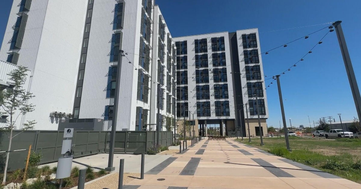 Denver's Sun Valley neighborhood redevelopment project completed - CBS ...