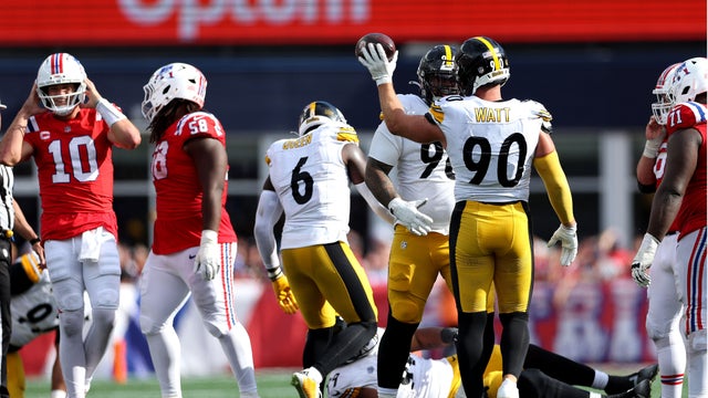 Pittsburgh Steelers v New England Patriots 
