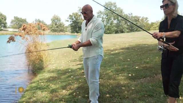 dwayne-johnson-tracy-smith-fishing.jpg 