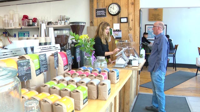 6p-pkg-price-check-coffee-wcco8srn.jpg 