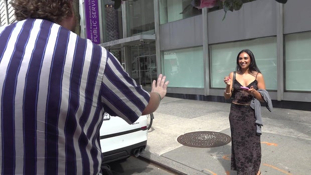 Pedicab driver Walker Ward asks a pedestrian if she's single 