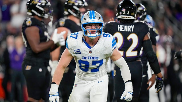Lions Ravens Football 