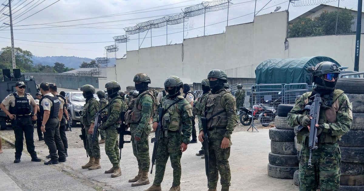 10 were killed, at least 2 confused, Ecuador in jail riot right riot just after a fatal prison murder