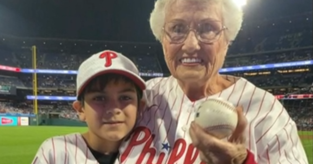 Young boy at Phillies game gifts foul ball to fellow fan celebrating her 80th birthday: 