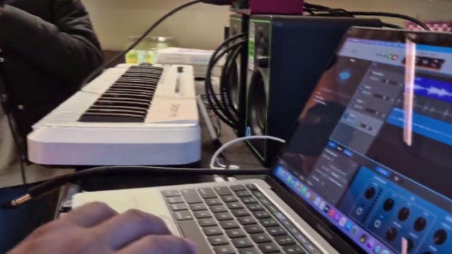 United Way and City of Refuge empower Baltimore high schoolers through music 