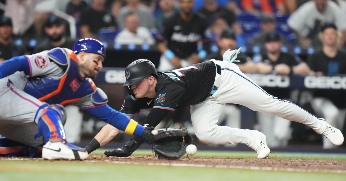 Marlins rally past Mets 6-2, led by Alcantara’s strong outing