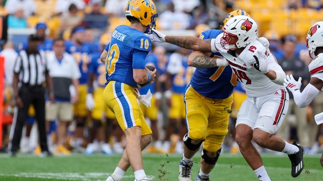 COLLEGE FOOTBALL: SEP 27 Louisville at Pitt 