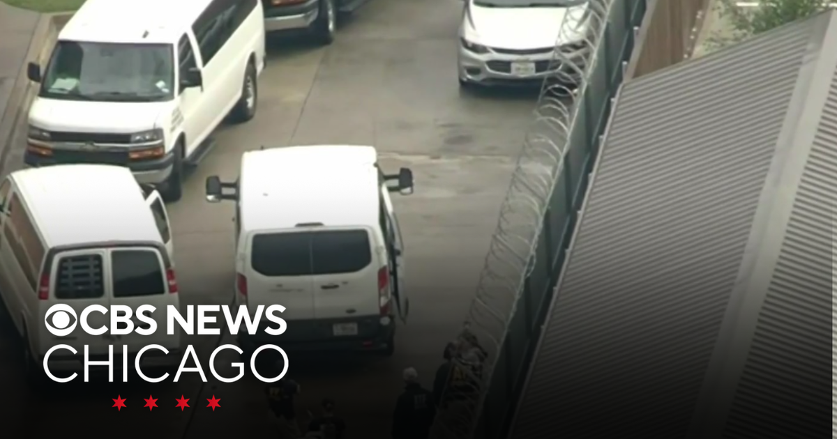 Second victim dies after shooting at ICE facility in Dallas - CBS Chicago