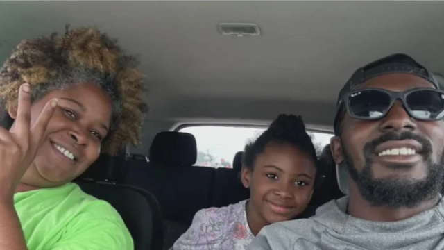 family.png 