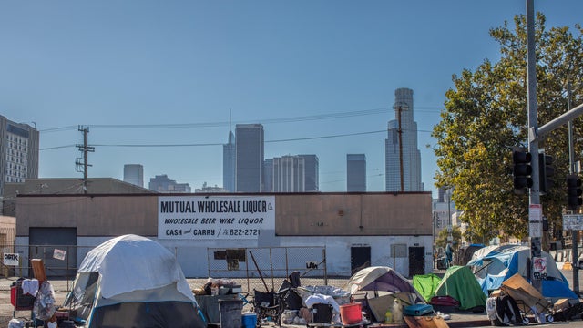 President Trump Signs Executive Order Urging Cities To Remove Homeless Off Streets 
