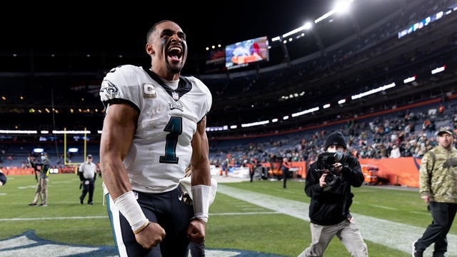 Philadelphia Eagles v Denver Broncos 