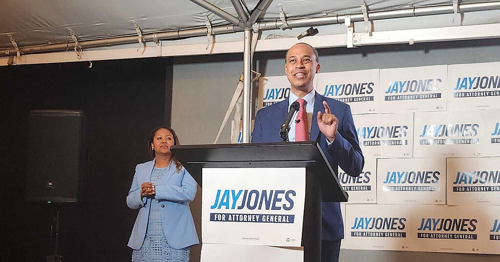 Virginia AG candidate faces bipartisan backlash over violent, inflammatory text messages
