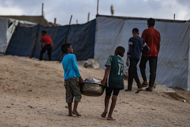 Daily life in Gaza continue amid Israeli attacks 