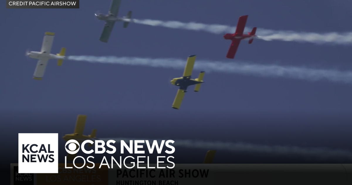 The show goes on at Pacific Air Show in Huntington Beach despite ...
