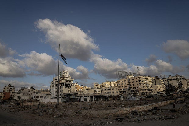 Daily life is in the face of the continuous attacks of Israel 
