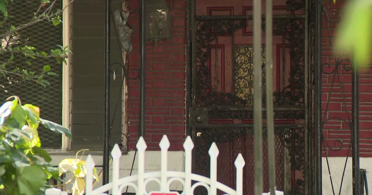 Police investigate death of man found dead in Miami home, along with 11 dogs