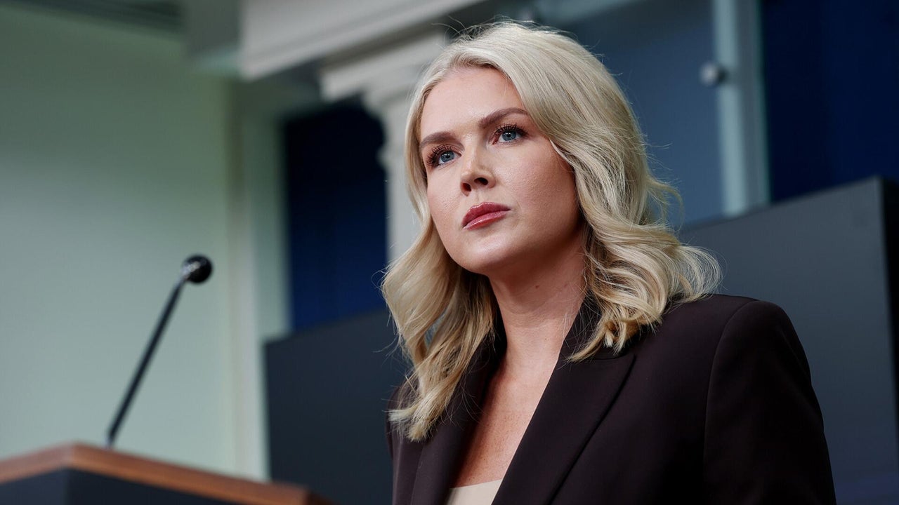 Leavitt takes questions on government shutdown, Israel-Hamas peace talks