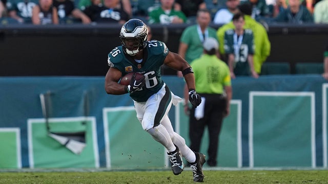 Denver Broncos v Philadelphia Eagles - NFL 2025 