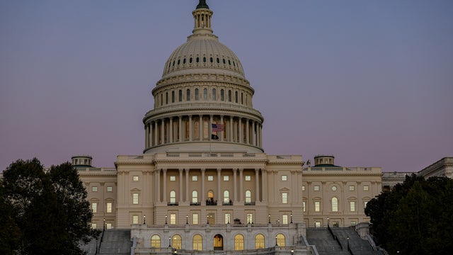 Trump Threatens No Back Pay For Shutdown's Furloughed Workers 
