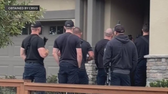 sac-police-swat-drill-mistaken-for-ice.jpg 