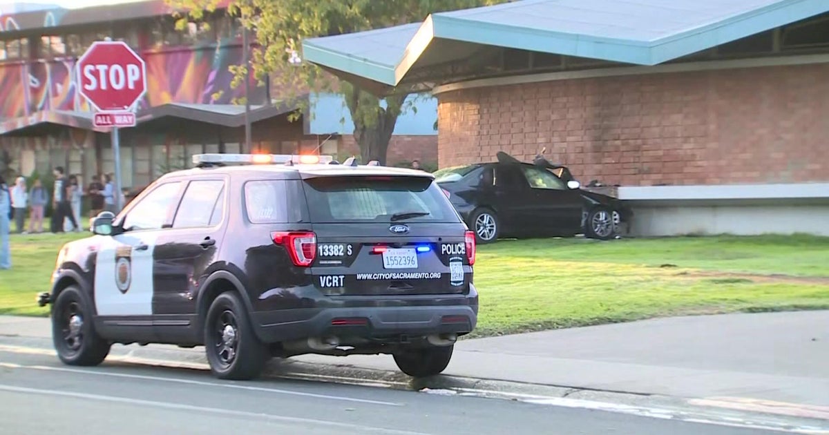 South Sacramento school building struck by car, no students hurt