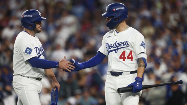 Division Series - Philadelphia Phillies v Los Angeles Dodgers - Game 4 