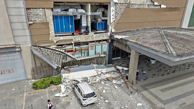 PHILIPPINES-EARTHQUAKE-TSUNAMI 