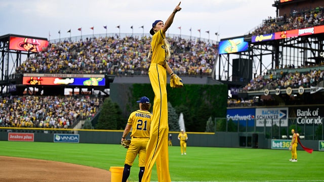 Savannah Bananas vs The Firefighters 