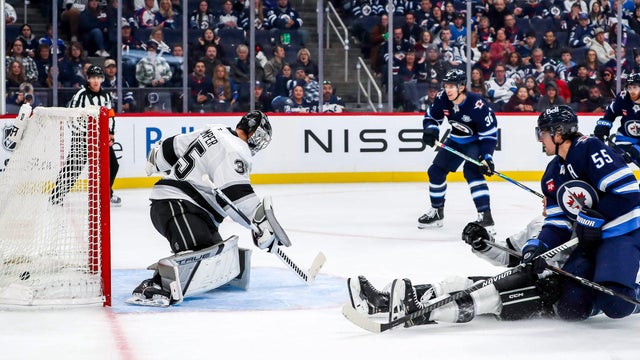 Los Angeles Kings v Winnipeg Jets 
