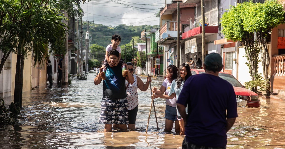 Mexico flooding leaves 22 lifeless, houses and hospitals broken