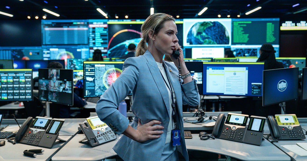 Inside Kathryn Bigelow's "A House of Dynamite": A Nuclear Anxiety Unleashed