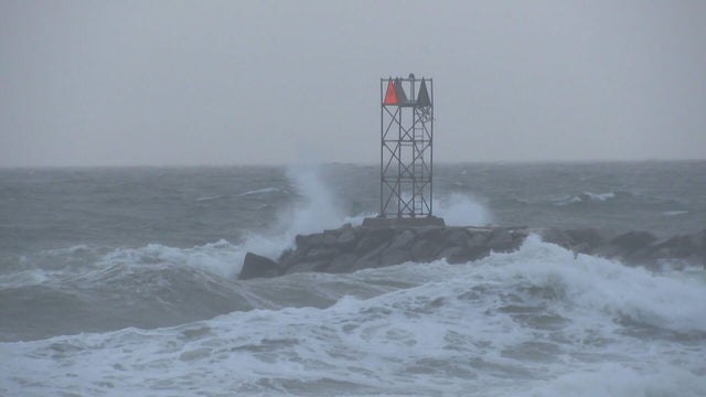 scituate-storm-6p-sun-vo-transfer-frame-880.jpg 