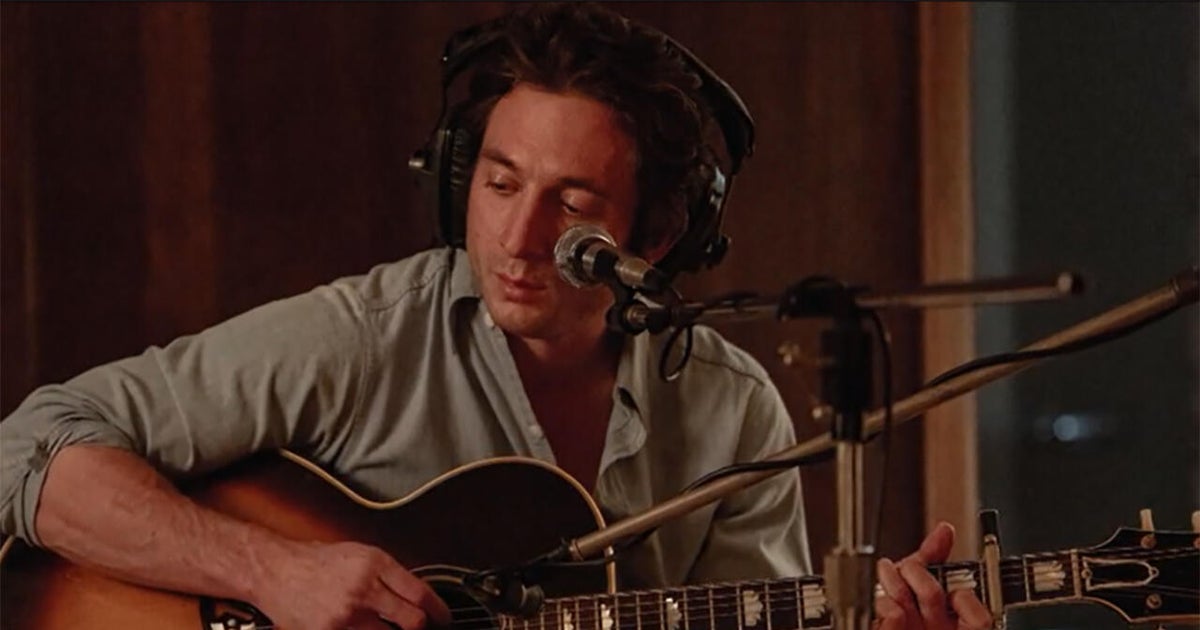 Jeremy Allen White: Channeling Bruce Springsteen in "Deliver Me From Nowhere"