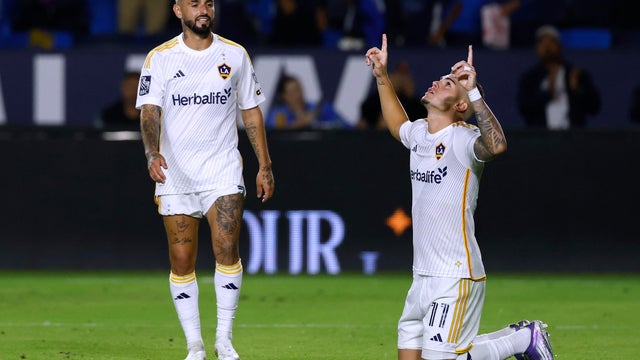 LA Galaxy v FC Dallas 
