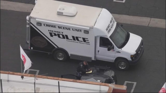 hemet-police-drive-thru.jpg 