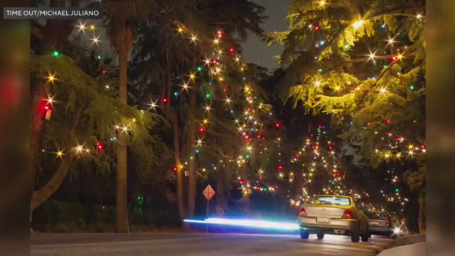 atladena-christmas-tree-lane.png 