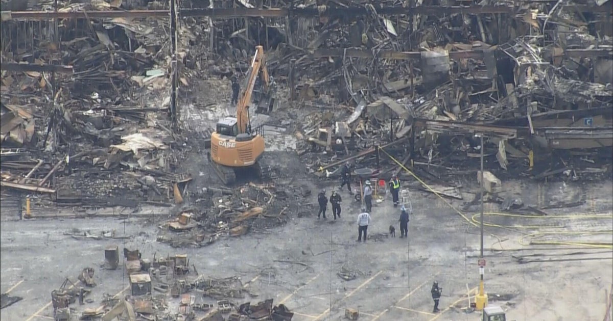 Colorado Investigators Gain Access to Charred Remnants of Nederland Shopping Center