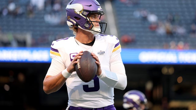 Minnesota Vikings v Chicago Bears 