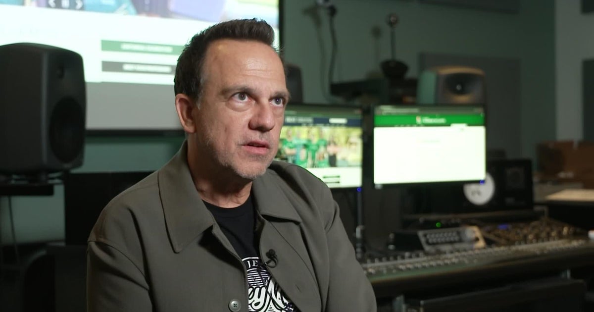Award-winning composer Carlos Rafael Rivera inspires future musicians at Frost School of Music