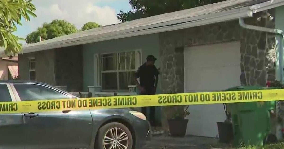 Argument leads to stabbing at Lauderhill group home, police say - CBS Miami