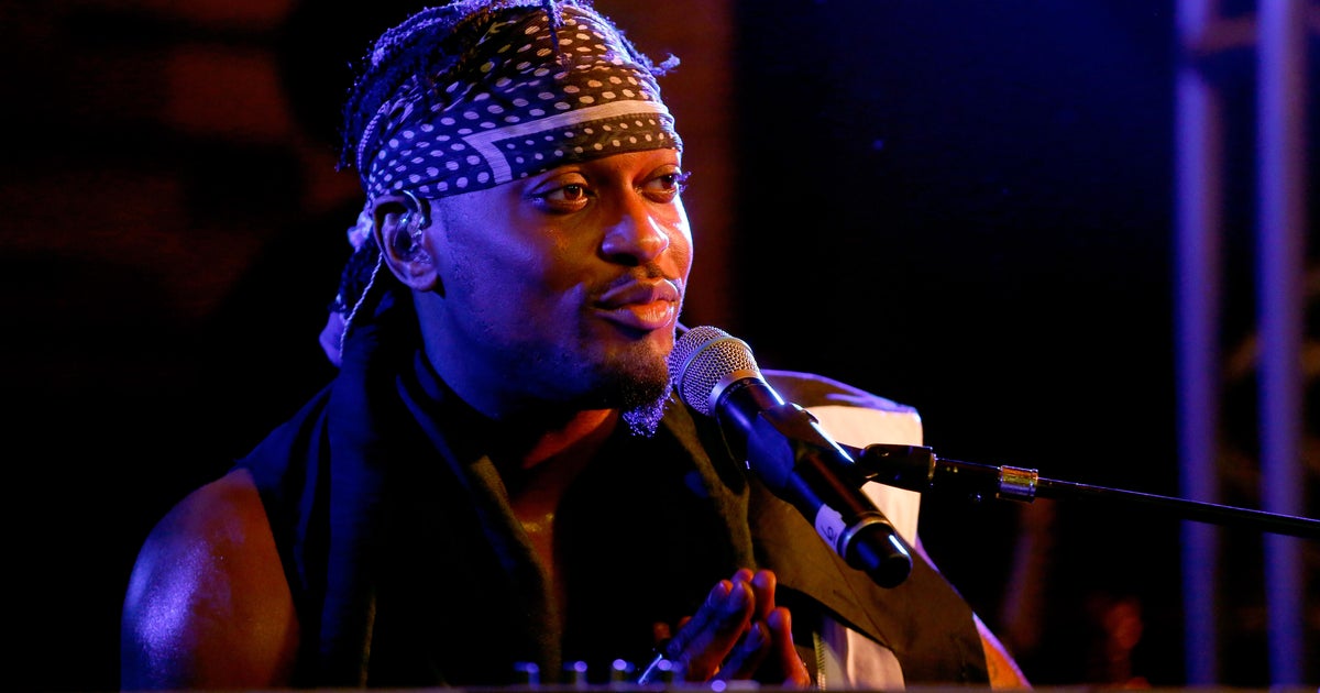 Jill Scott, Lauryn Hill, Black Thought and more react to the death of neo-soul icon D'Angelo