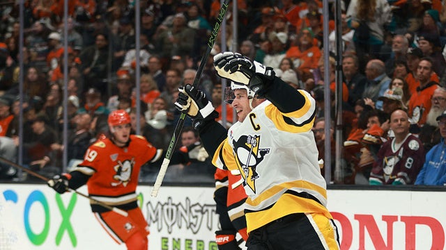 Pittsburgh Penguins v Anaheim Ducks 