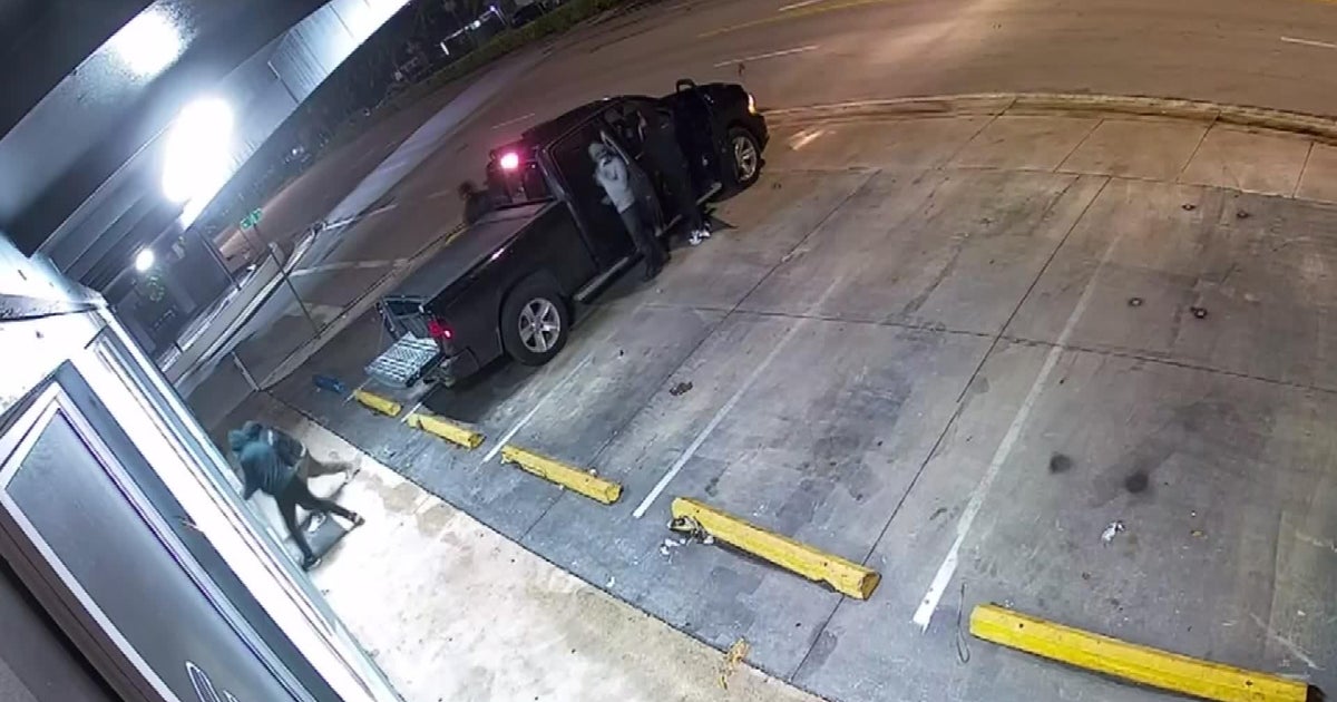 Suspect arrested in ,000 West Miami burglary caught on video, police say
