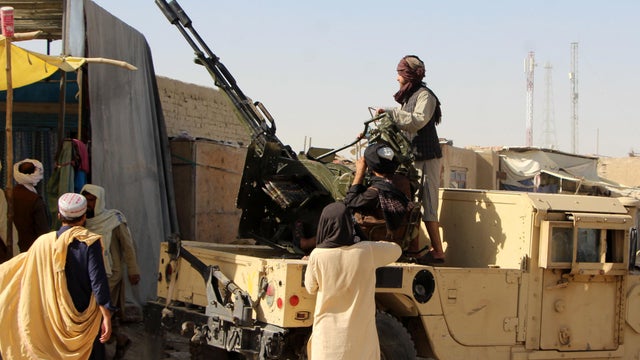 At least 12 civilians died after border clashes between Pakistan, Afghanistan 