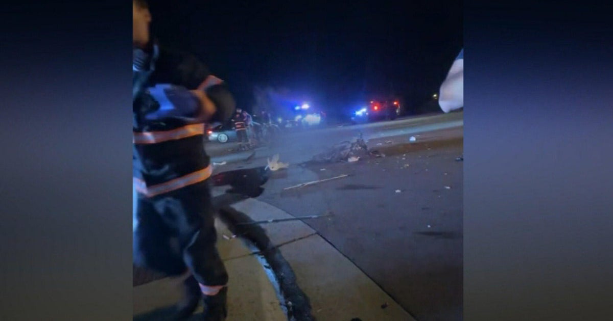 Colorado dirt bike crash leaves 1 dead, passenger injured in Aurora
