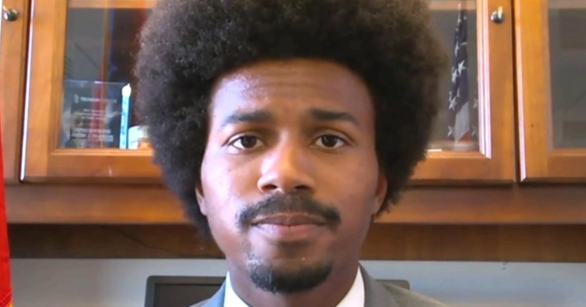 "Tennessee Three" Democrat Justin Pearson launches bid to unseat Rep. Steve Cohen