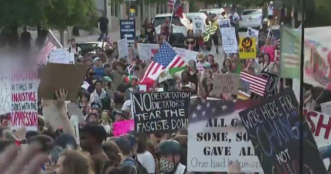 Gov. Abbott deploys Texas National Guard ahead of weekend protests ...