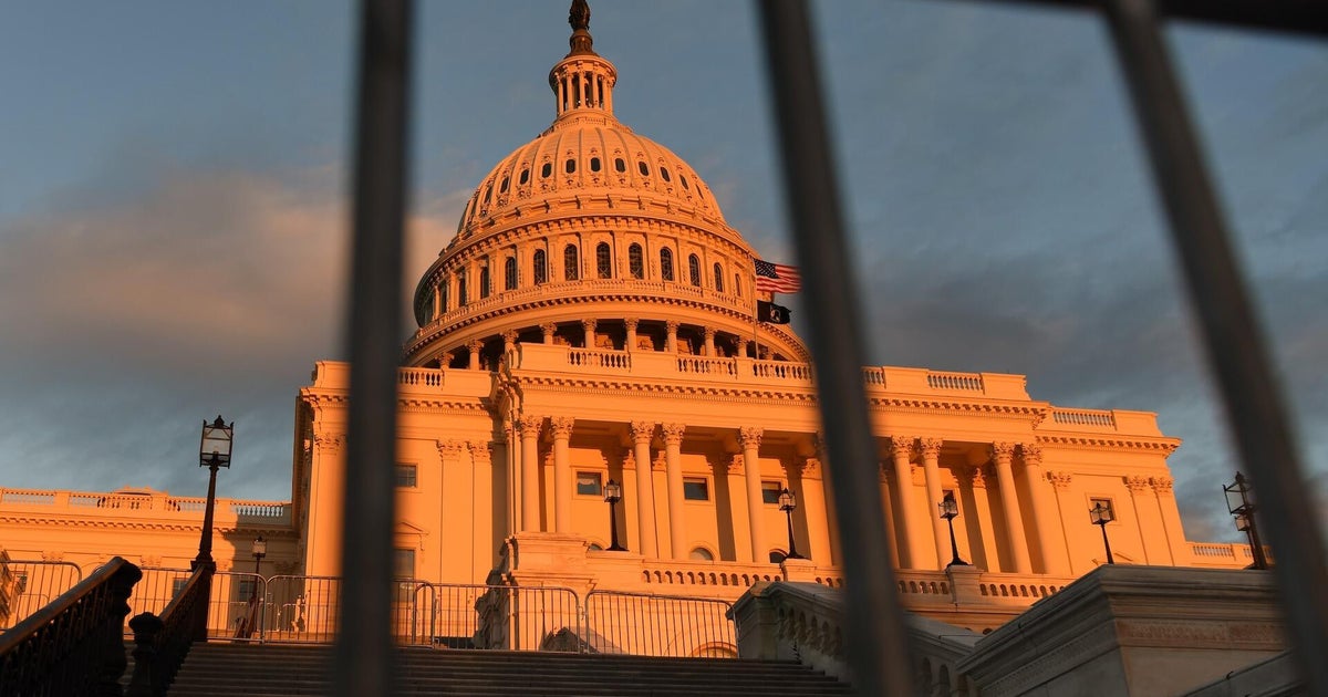 Government shutdown continues and Grijalva's swearing-in keeps stalling